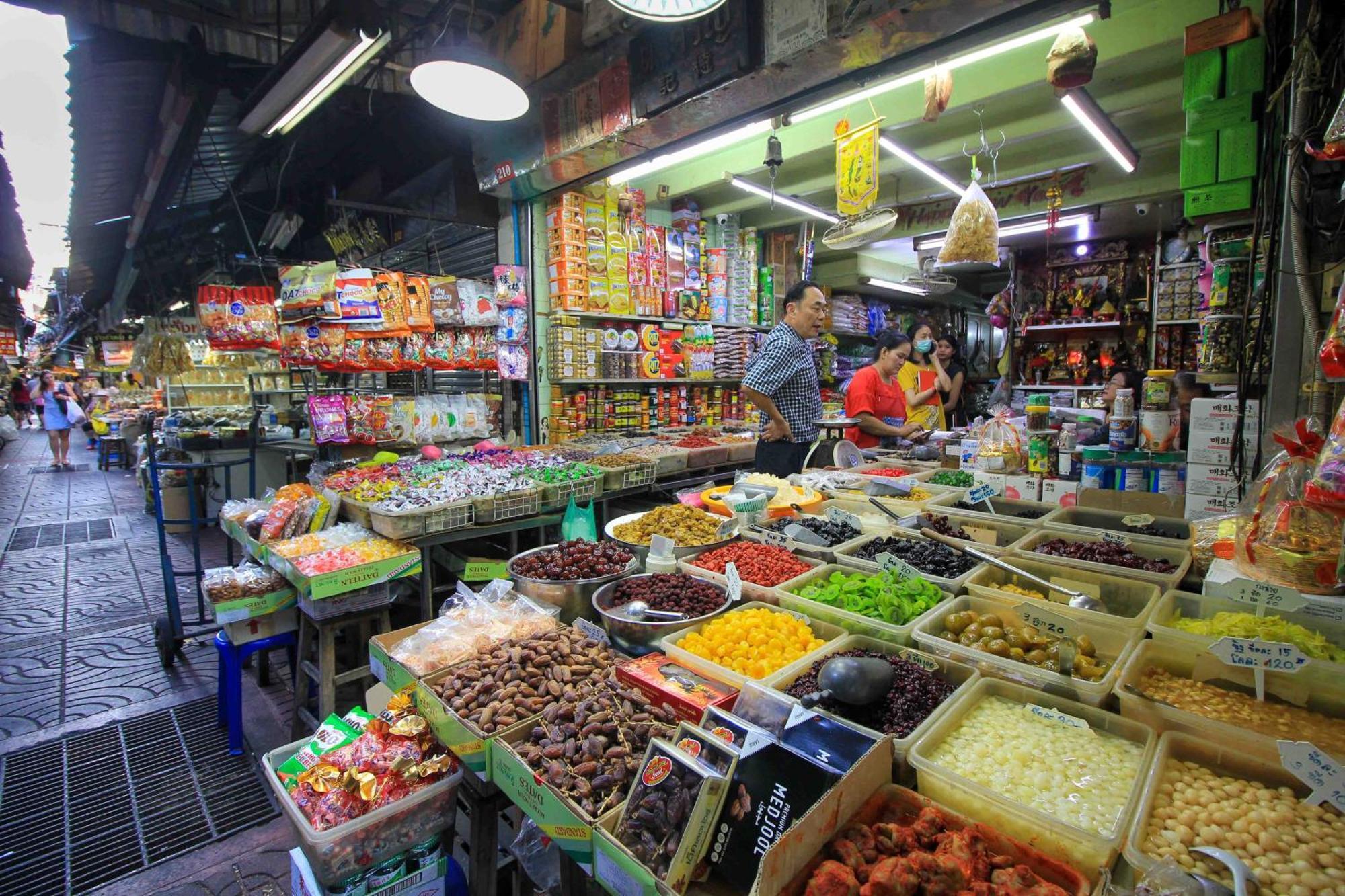 Hidden Dragon Yaowarat Road X Leilighet Bangkok Eksteriør bilde